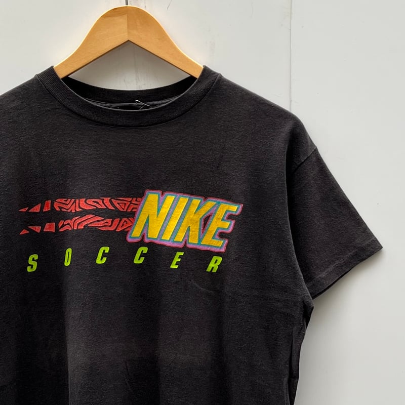 NIKE SOCCER/ナイキサッカー Tシャツ 90年代 (USED) | chameleo NIKE SOCCER/ナイキサッカー Tシャツ 90年代 (USED) | chameleo