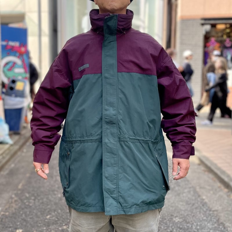 COLUMBIA SPORTS WEAR/コロンビアスポーツウエア 薄中綿ナイロン