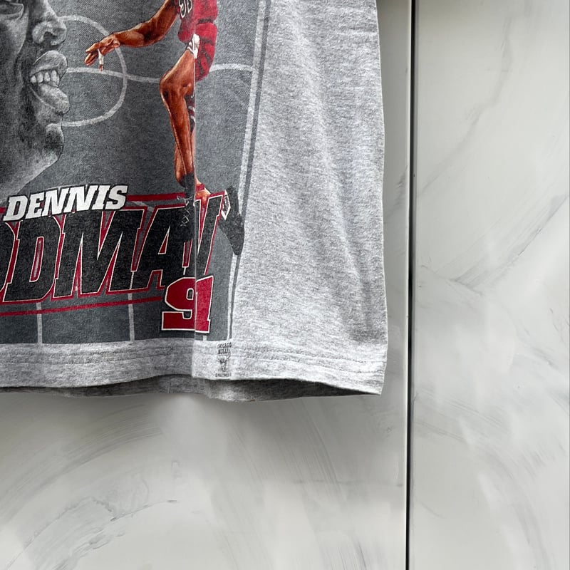 90s コンバース デニス・ロッドマン Tシャツ NBA シカゴ・ブルズ fit=scale-down,w=1200