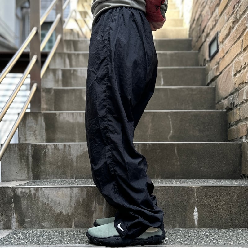 NIKE/ナイキ ナイロンパンツ 90年代 (USED) | chameleon wear h NIKE/ナイキ ナイロンパンツ 90年代 (USED) | chameleon wear h