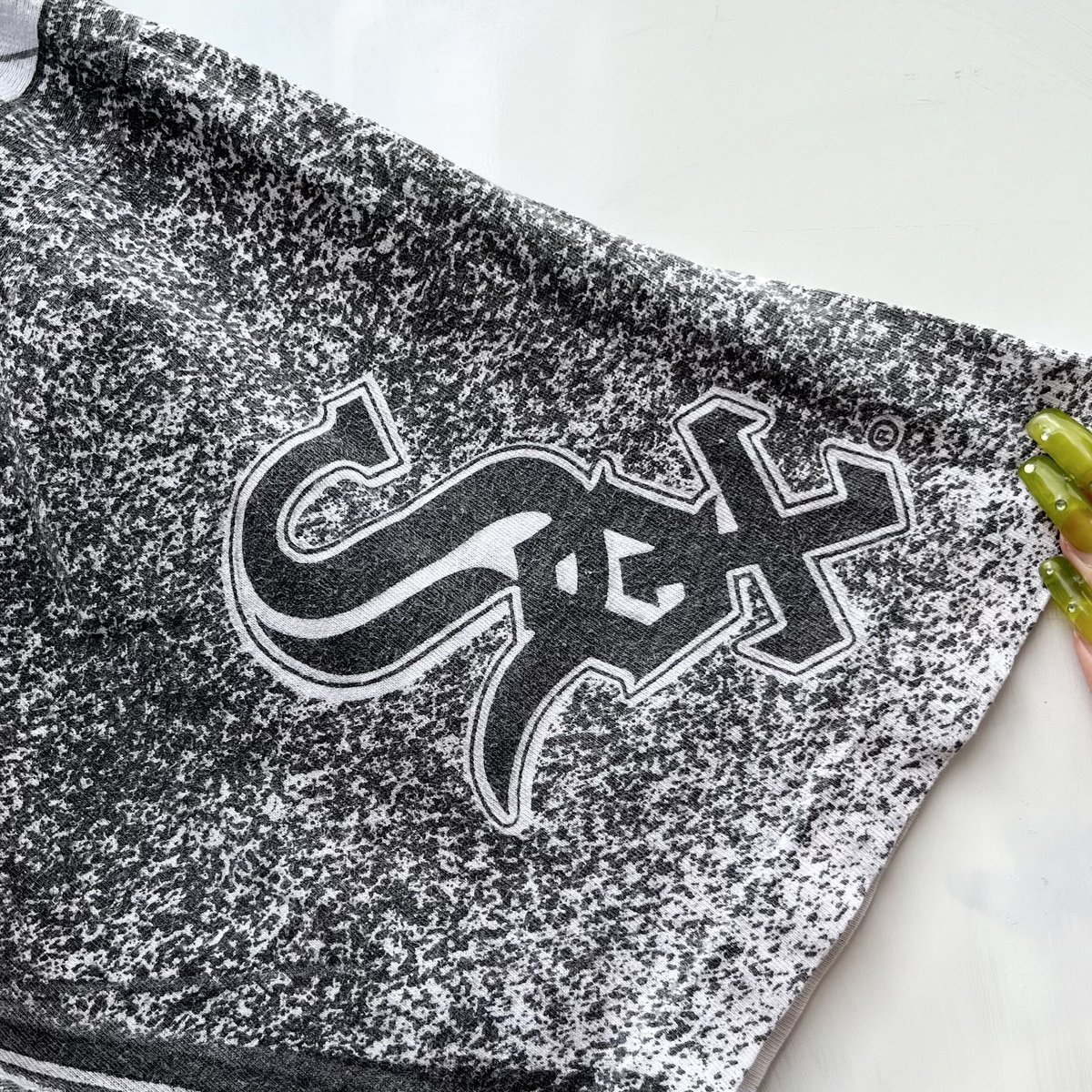 MLB WHITE SOX/セーラム シカゴホワイトソックス 総柄Tシャツ 91 MLB WHITE SOX/セーラム シカゴホワイトソックス 総柄Tシャツ 91