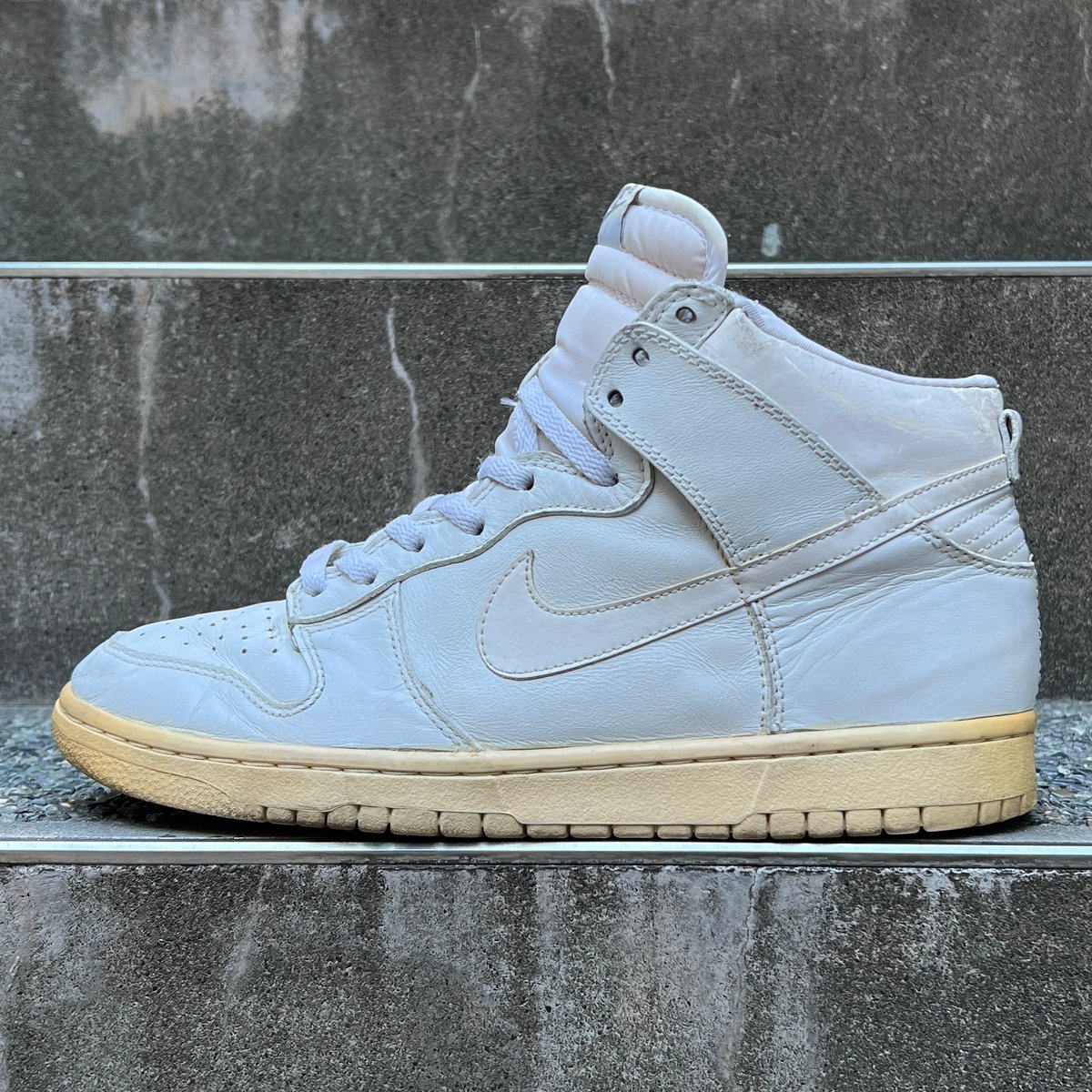 NIKE 99年製 ネバダダンクハイ 赤灰 長期保管品 NIKE 99年製 ネバダダンクハイ 赤灰 長期保管品