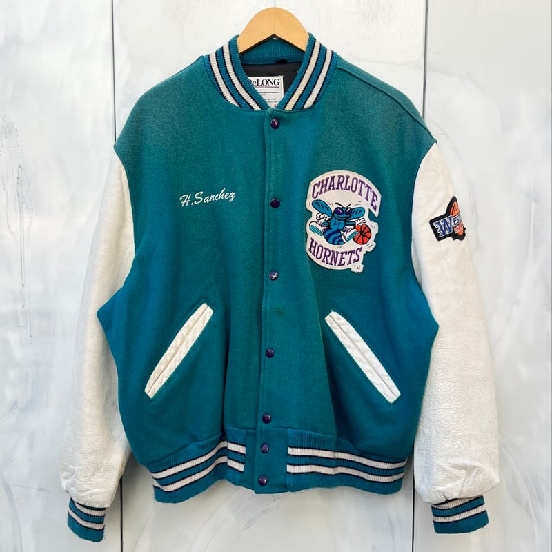 DELONG NBA HORNETS/デロング シャーロットホーネッツ スタジャン 80 DELONG NBA HORNETS/デロング シャーロットホーネッツ スタジャン 80