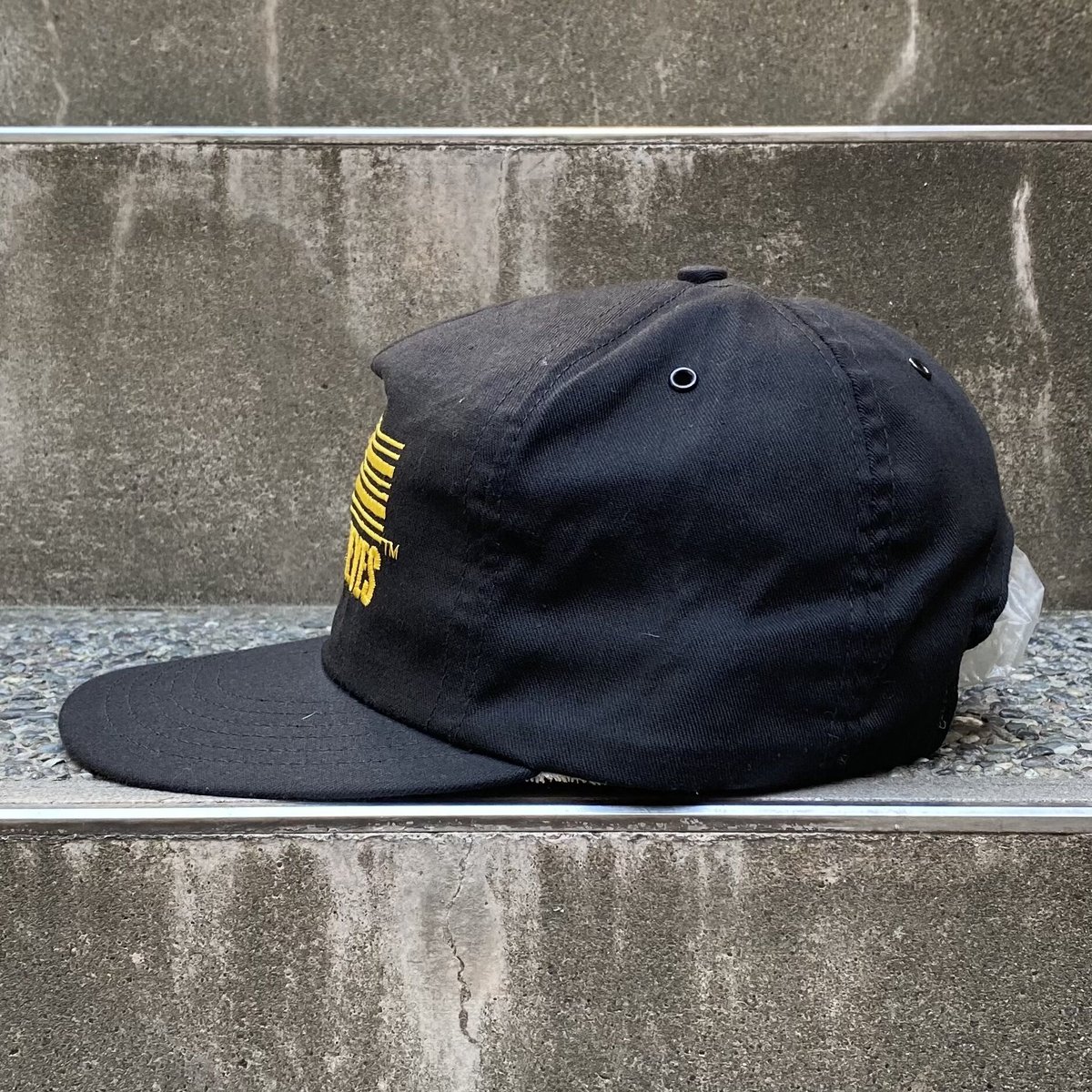 IOWA HAWKEYES/アイオワ ホークアイズ キャップ 90年前後 Made IOWA HAWKEYES/アイオワ ホークアイズ キャップ 90年前後 Made