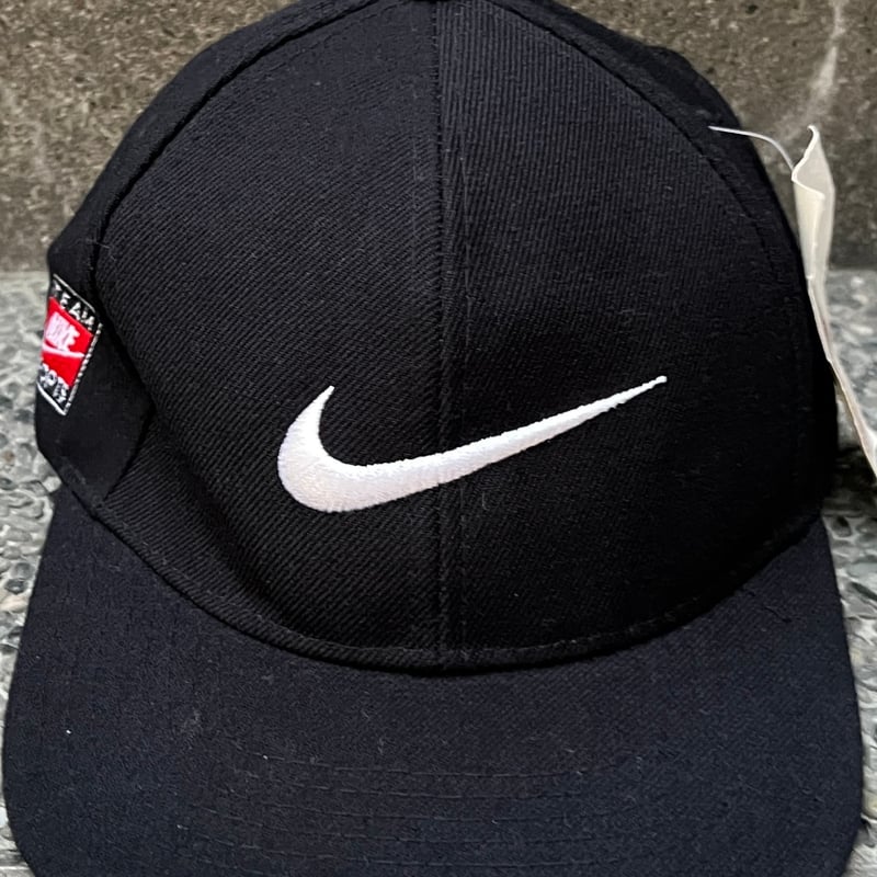NIKE/ナイキ スウォッシュスナップバックキャップ 90年代 Made NIKE/ナイキ スウォッシュスナップバックキャップ 90年代 Made