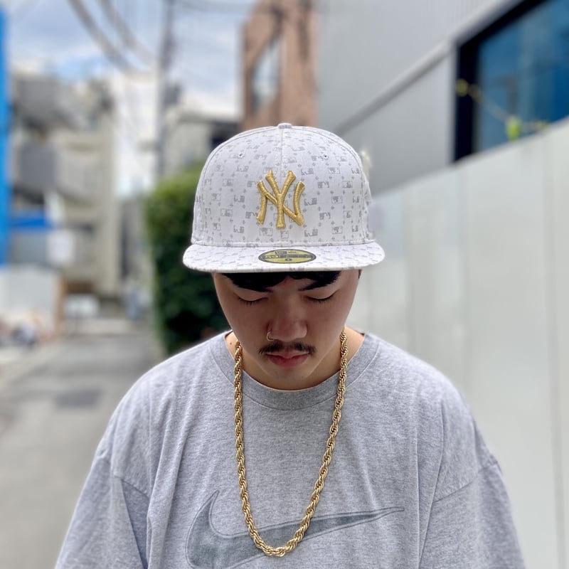 NIKE ナイキ 広まら MLB ニューヨークヤンキース 刺繍ロゴ サン NIKE ナイキ 広まら MLB ニューヨークヤンキース 刺繍ロゴ サン