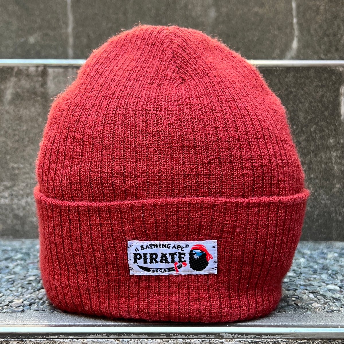 A BATHING APE/ベイシングエイプ PIRATE STORE ニットキャップ 200