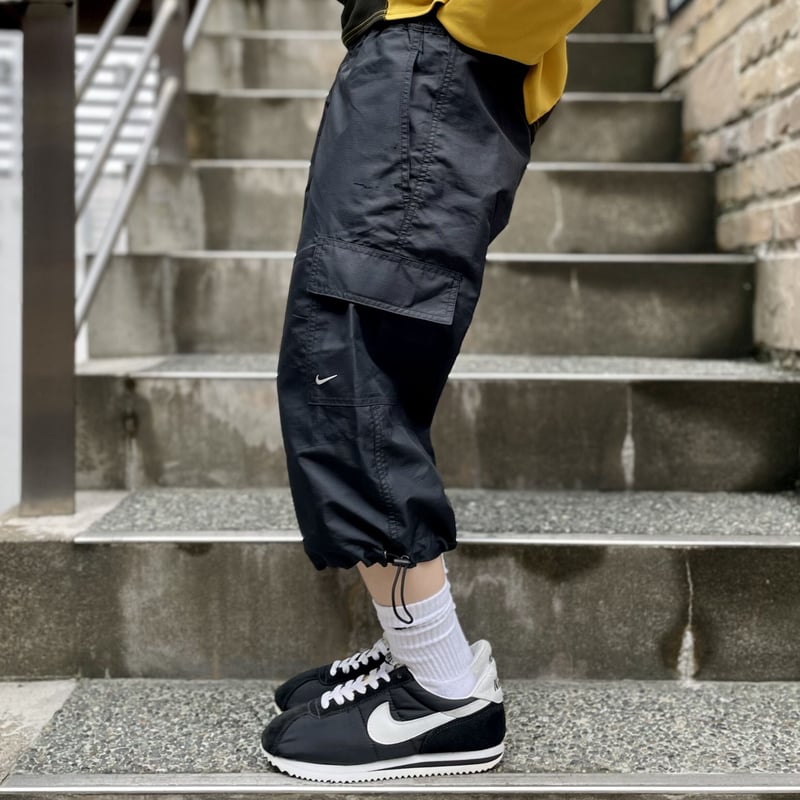 NIKE/ナイキ 3/4カーゴパンツ 2000年代 (USED) | chameleon we NIKE/ナイキ 3/4カーゴパンツ 2000年代 (USED) | chameleon we
