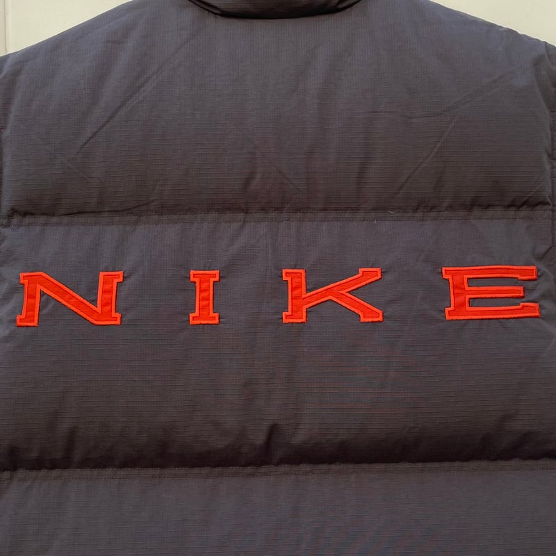 NIKE/ナイキ リバーシブル ダウンベスト 00年代 (USED NIKE/ナイキ リバーシブル ダウンベスト 00年代 (USED