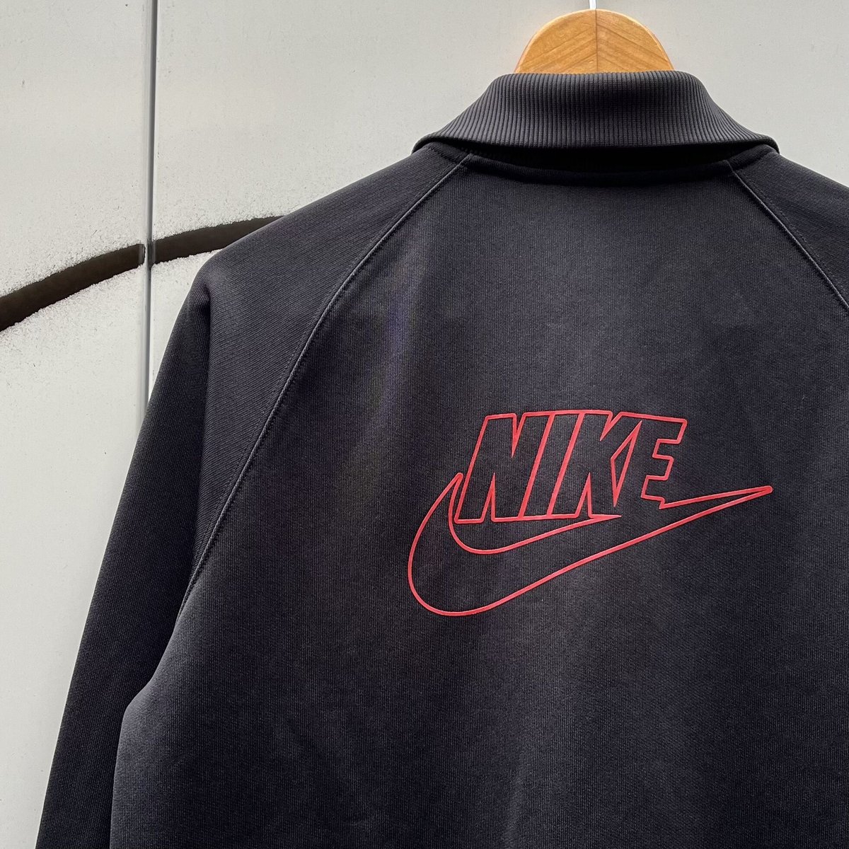 NIKE/ナイキ ビッグロゴ ジャージジャケット 00年代 (USED NIKE/ナイキ ビッグロゴ ジャージジャケット 00年代 (USED
