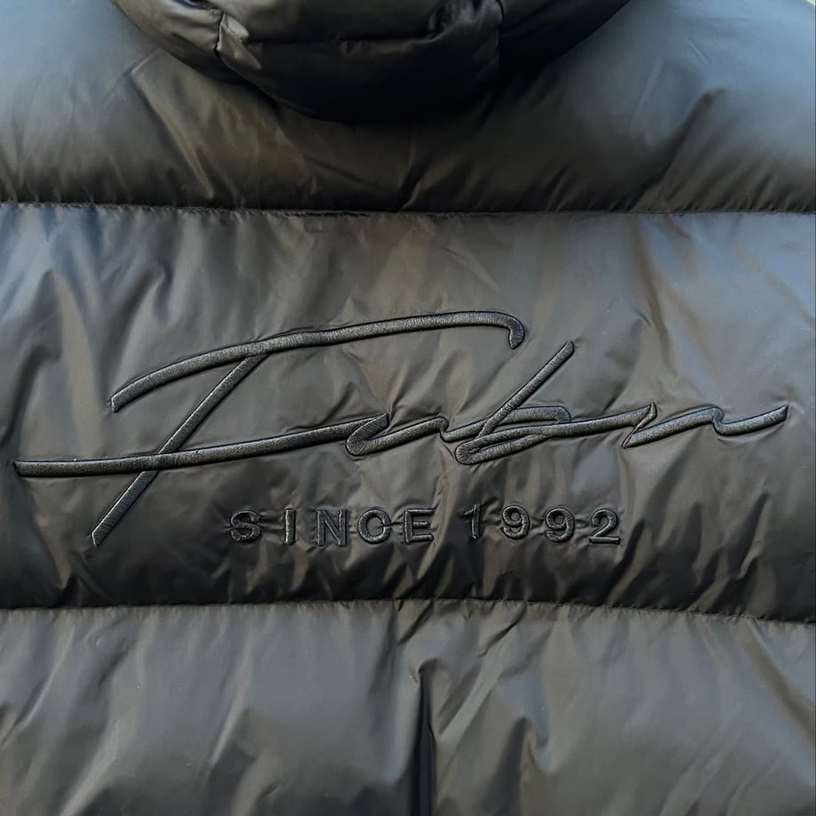 67556f0a9d25822773f61e06
