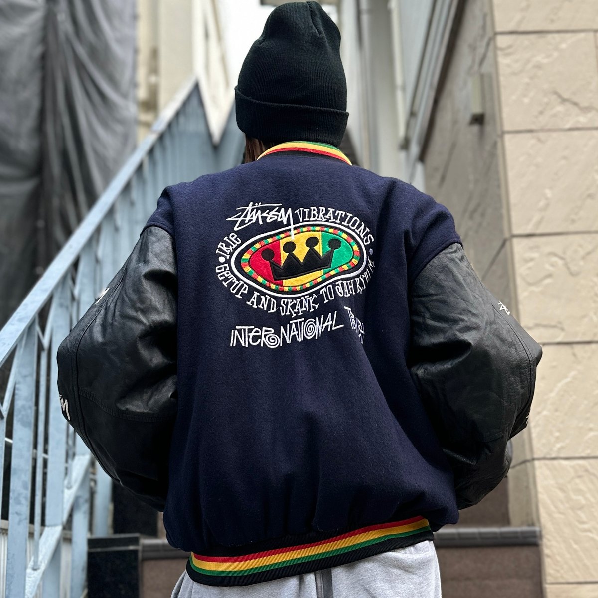 STUSSY/ステューシー IRIE FEELIN袖レザースタジャン 80年代 STUSSY/ステューシー IRIE FEELIN袖レザースタジャン 80年代