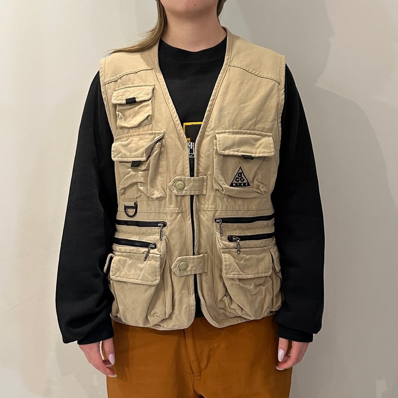 激レア 90s★ナイキ ACG★フィッシングベスト L〜XL★ベージュ 古着 激レア 90s☆ナイキ ACG☆フィッシングベスト L〜XL☆ベージュ 古着 ナイキ