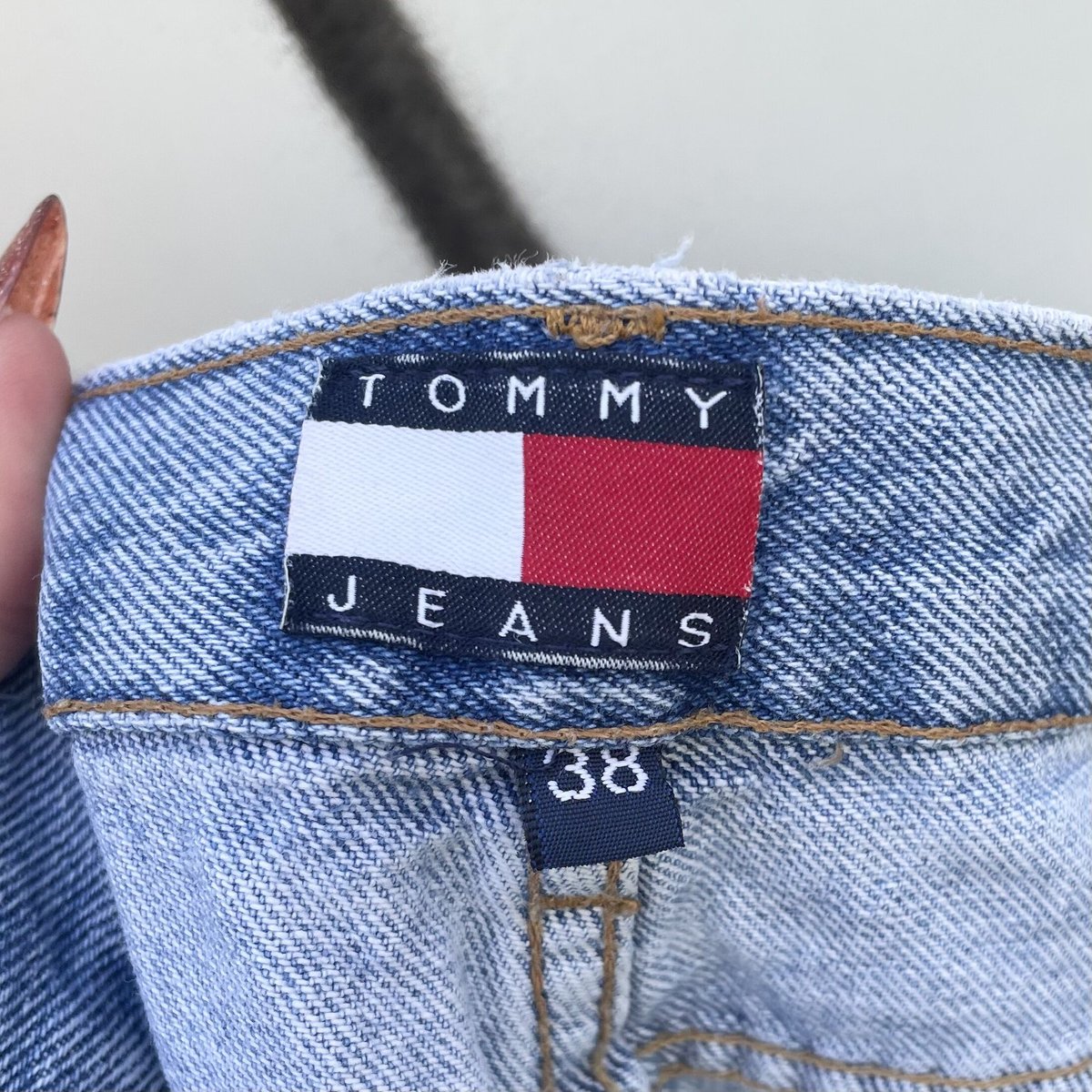 TOMMY JEANS /トミージーンズ 5ポケットジーンズ 90年代 Made in TOMMY JEANS /トミージーンズ 5ポケットジーンズ 90年代 Made in