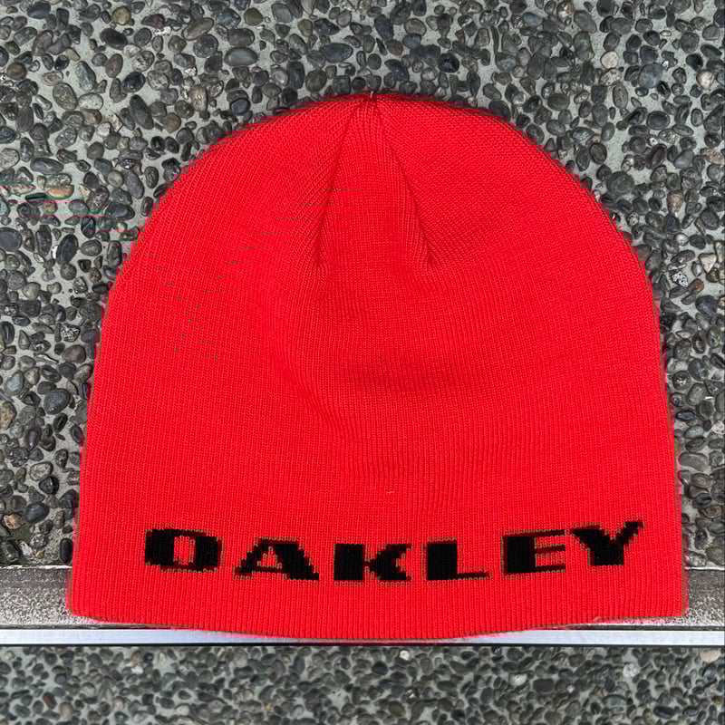 専用 90s OAKLEY オークリー ビーニー ニット帽 赤タグ y2k