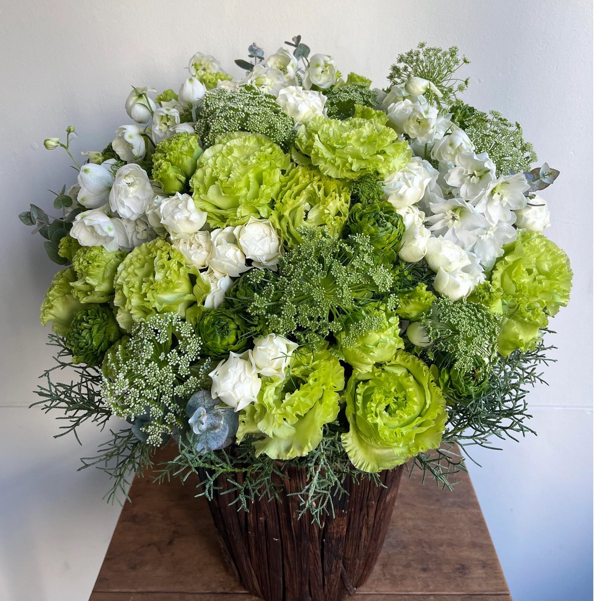 オーダー商品 クリスマス フラワーアレンジメント 合計4点 オーダーメイド】季節の生花アレンジメント | geckou