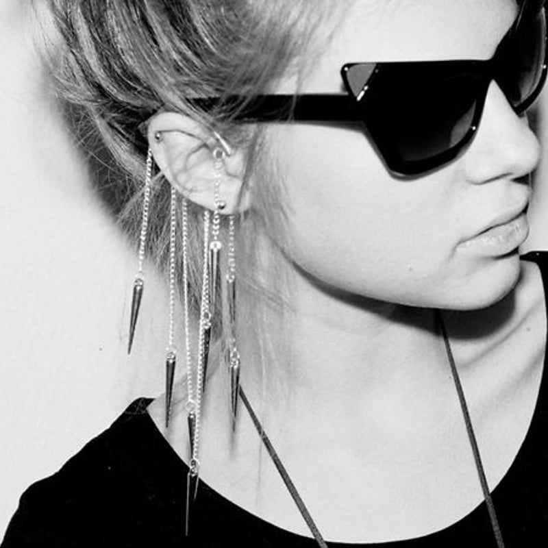 ; semicolon イヤーカフなし WEB限定】【Birth Flower】5月誕生花 K10 ピンクゴールド