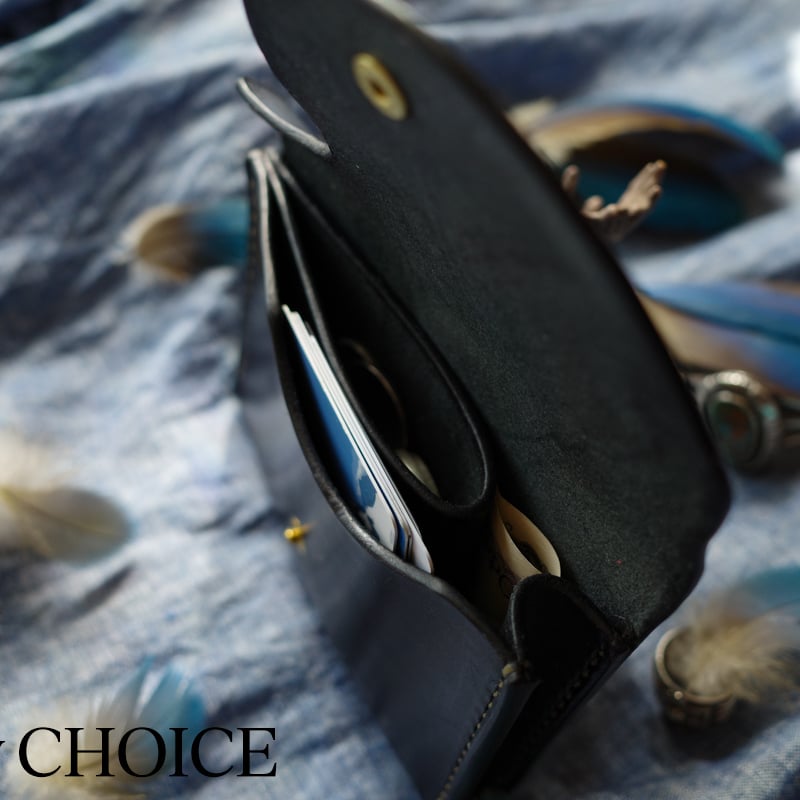 イタリアンオイルバケッタレザー・ミニマム財布（黒） | 時を刻む革