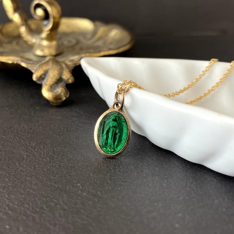 エメラルド}フランス奇跡のメダイのネックレス - green | jewelry MARINA