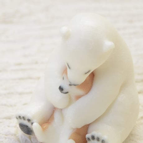 しろくまフィギュア（だっこ）