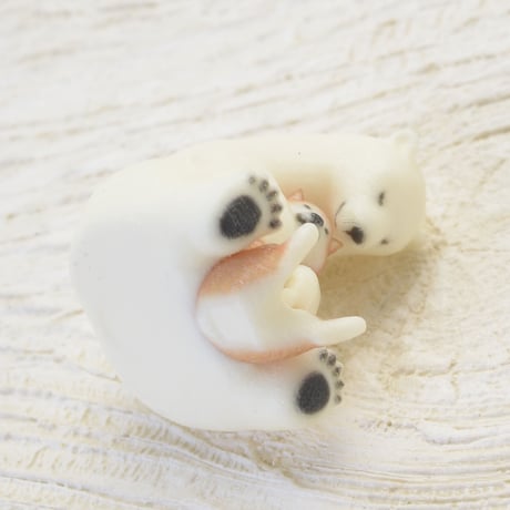 しろくまフィギュア（だっこ）