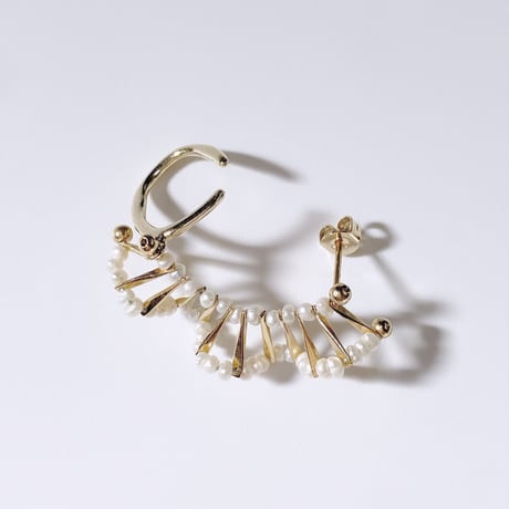 my tiny frill earring〈ピアスタイプ〉