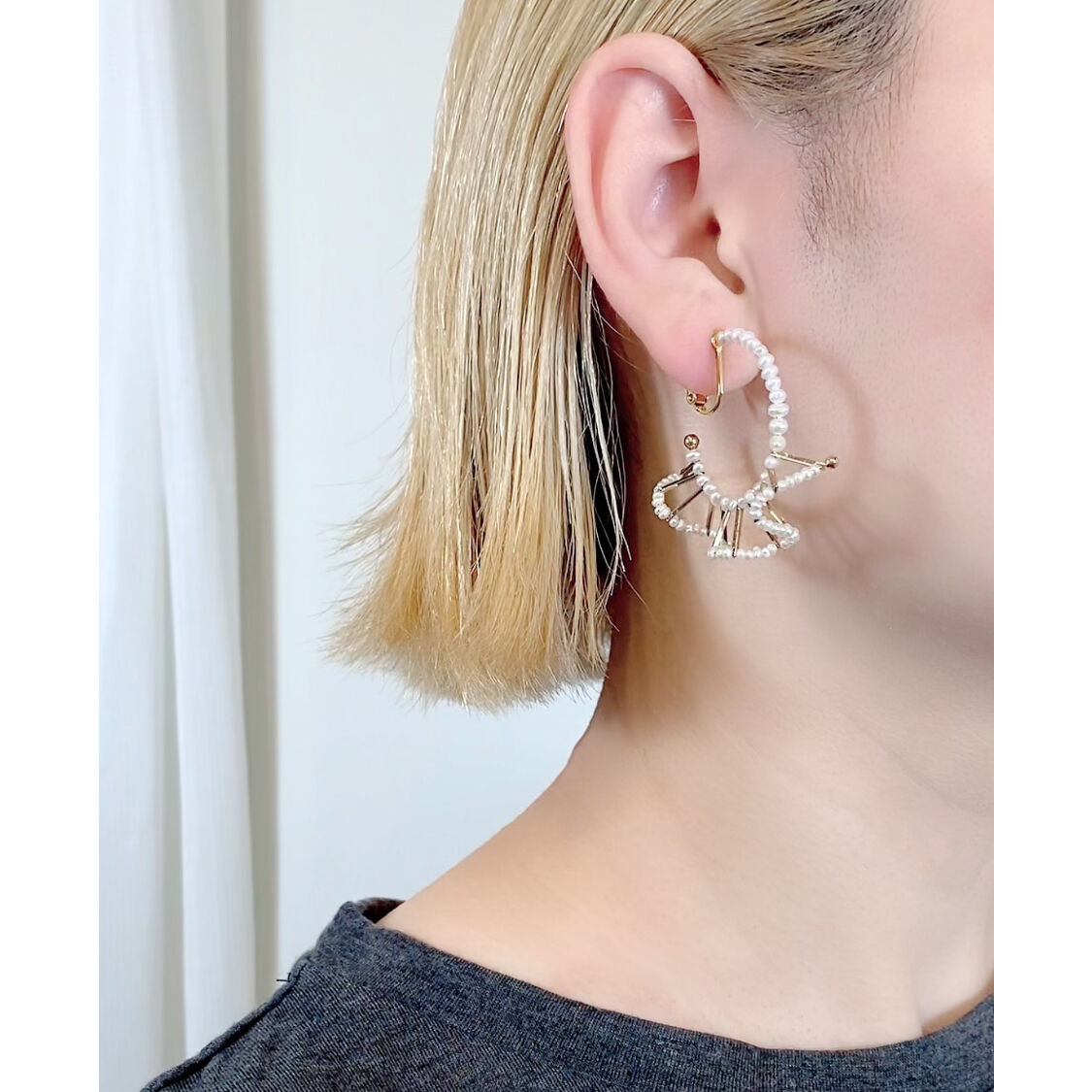 フリルパールイヤリング / プチスティック | C.A.D. Tokyo online store