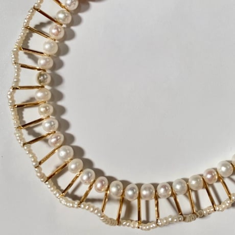 ⅓ frill necklace / ウッド × ホワイトパール