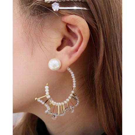 フリルショートピアス/パール×クォーツ