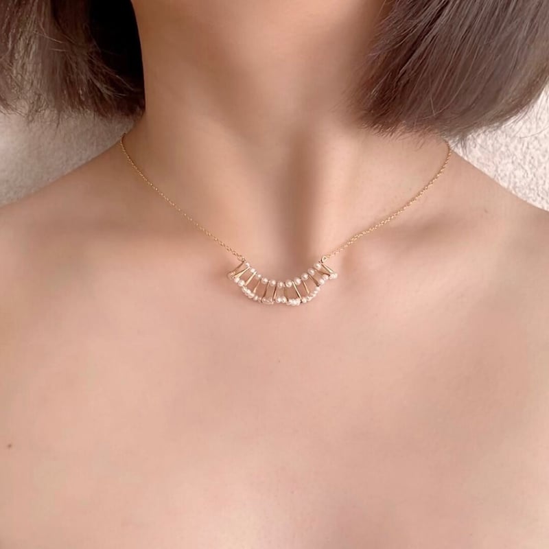 【CAD】フリルネックレス ビーズネックレス ビーズ ゴールド　パーティー フリルビーズネックレス / ビーズ / ゴールド・シルバーロング