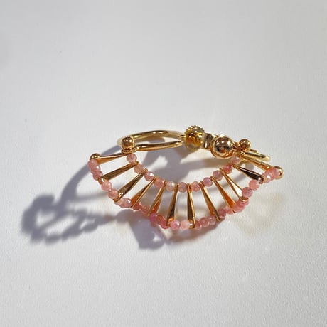 my tiny frill earring / color gemstone