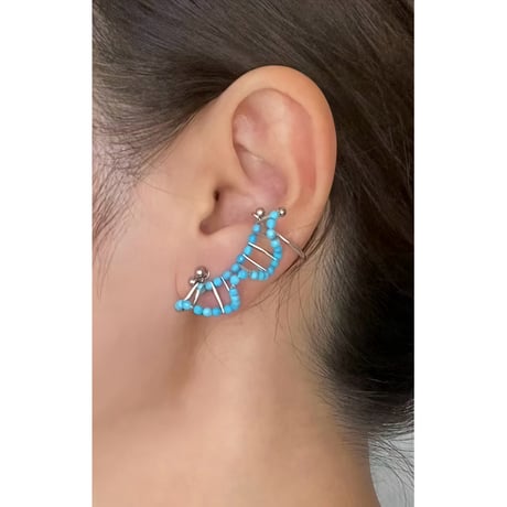 my tiny frill earring / color gemstone