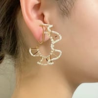 フリルパールラウンドピアス・イヤリング