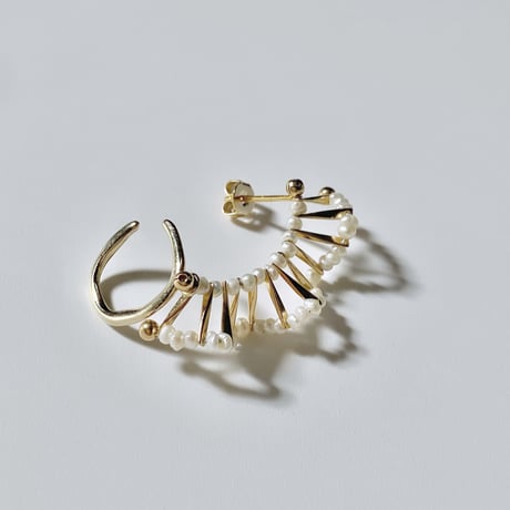 my tiny frill earring〈ピアスタイプ〉