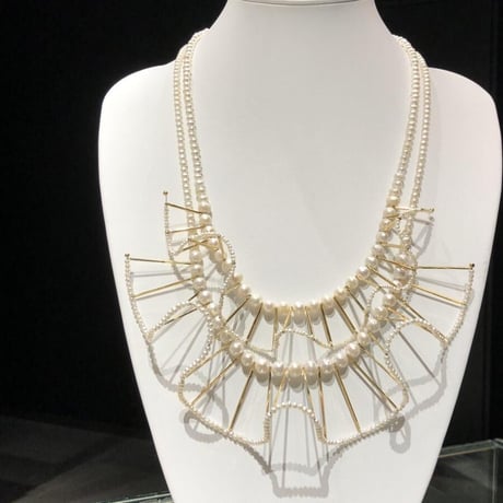 【CAD】フリルネックレス ビーズネックレス ビーズ ゴールド　パーティー フリルビーズネックレス / ビーズ / ゴールド・シルバーロング