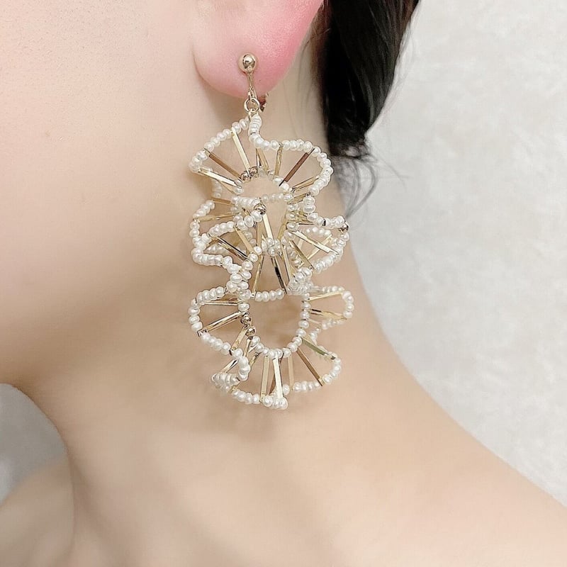 C.A.D. TOKYO フリルピアス 片耳 C.A.D. TOKYO フリルピアス 片耳 シャンデリアフリルピアス