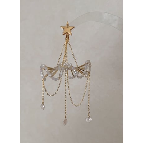 シャンデリアフリルピアス