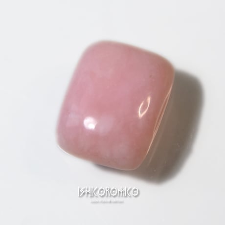 石で作るオーダージュエリー [ピンクオパール]