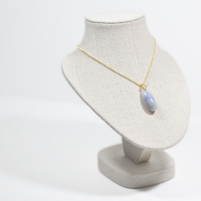 糸魚川　青海産ラベンダー翡翠⭐︎黎明 糸魚川翡翠、糸魚川の海岸#翡翠#ラベンダー翡翠#翡翠海岸