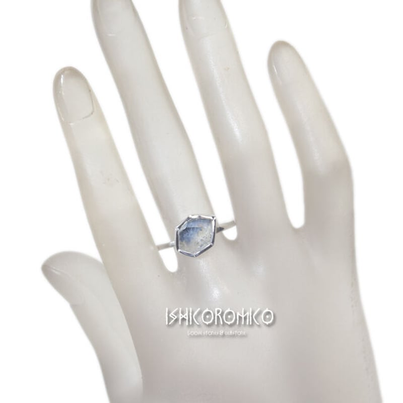 に*ぽ様 デュモルチェライトインクォーツ　リング 2bd9769eba3487ece338025d9f0ea3
