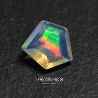 石で作るオーダージュエリー [オパール]
