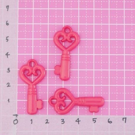 魔法のカギ アクリルチャーム 10個 ☆ハンドメイド☆パーツ☆素材☆キッズアクセサリー☆かわいい☆ゆめかわいい☆パステル