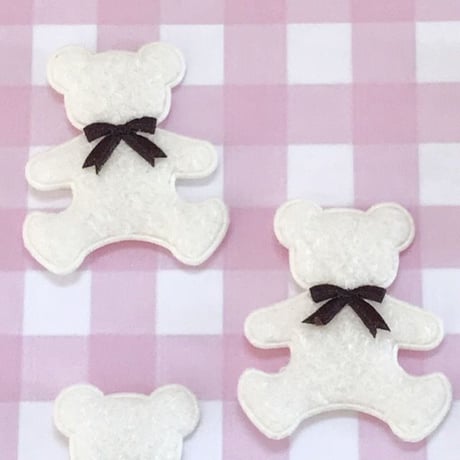 SALE  クッションモチーフ くま 白 5枚☆ハンドメイド☆パーツ☆素材☆キッズアクセサリー☆かわいい☆ゆめかわいい☆パステル☆