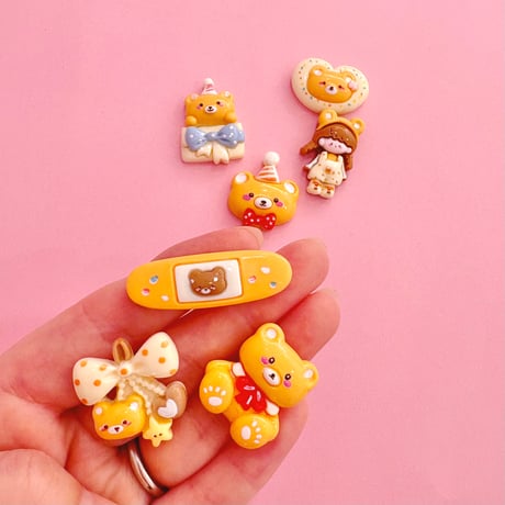 くまくまパーティー ミックス♡ かわいいクマのデコパーツ 7種セット☆ ハンドメイド☆パーツ☆素材☆キッズアクセサリー☆かわいい☆ゆめかわいい☆パステル☆