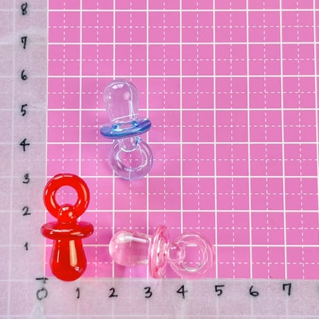 BIG クリア おしゃぶりチャーム 8個☆ハンドメイド☆パーツ☆素材☆キッズアクセサリー☆かわいい☆ゆめかわいい☆パステル☆