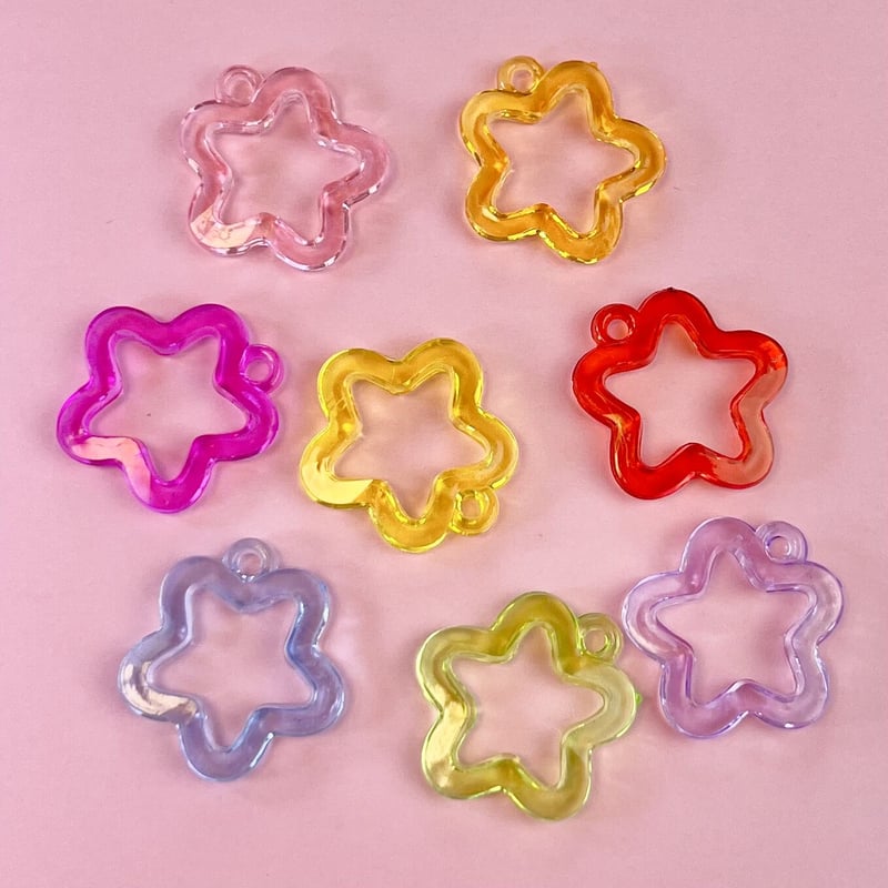 BIG くり抜き星 チャーム 8個☆ハンドメイド☆パーツ☆素材☆キッズ