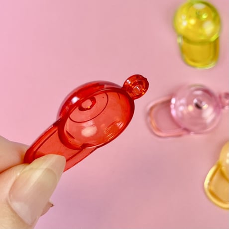 クリア キャップ チャーム 8個☆ハンドメイド☆パーツ☆素材☆キッズアクセサリー☆かわいい☆ゆめかわいい☆パステル☆