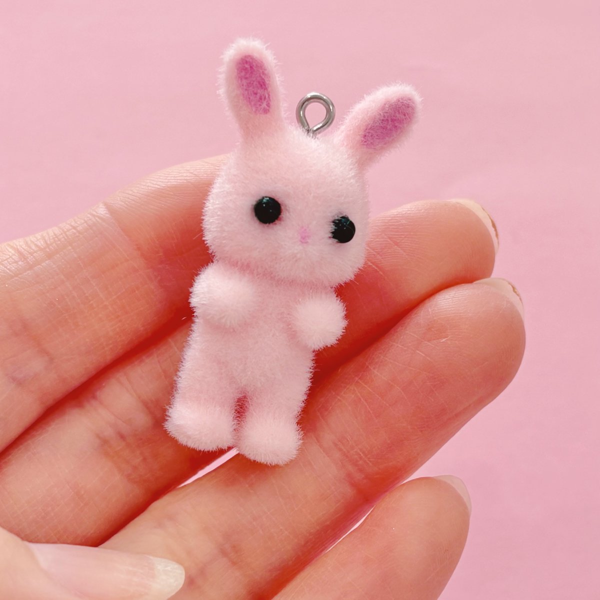 うさぎチャーム ピンク 1個 ☆ ハンドメイド☆パーツ☆素材