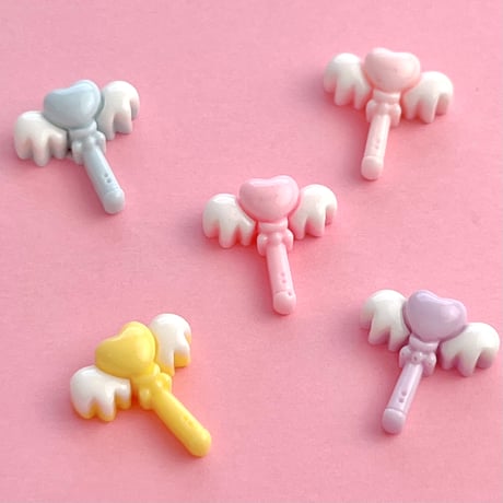 ミニ ハート 羽 ステッキ デコパーツ 5個 ☆ ハンドメイド☆パーツ☆素材☆キッズアクセサリー☆かわいい☆ゆめかわいい☆パステル☆