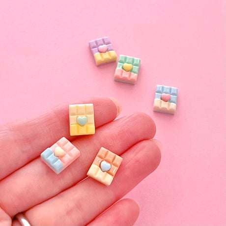 ミニ ハート チョコレート デコパーツ 6個 ☆ ハンドメイド☆パーツ☆素材☆キッズアクセサリー☆かわいい☆ゆめかわいい☆パステル☆